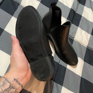 New black flats
